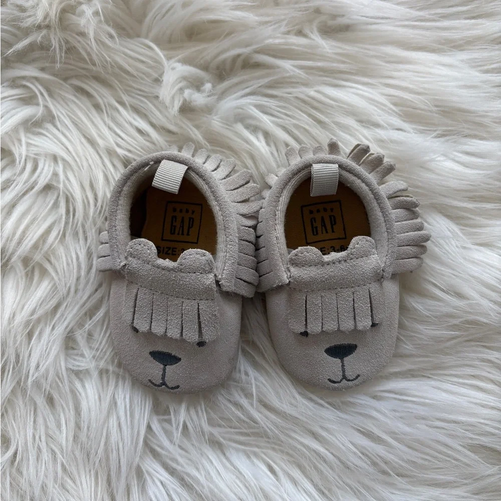 Baby gap moccasins